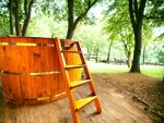 6 SZEMÉLYES FA PRÉMIUM DÉZSAFÜRDŐ