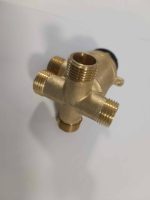 Zuhanykabin csaptelep funkció váltórésze 4 X  1 / 2 ” COL csatlakozással