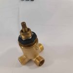 Zuhanykabin csaptelep funkció váltórésze 3 X  1/ 2 ” COL csatlakozással