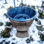 PEARL 6 SZEMÉLYES AKRIL DÉZSAFÜRDŐ SAVÁLLÓ KÜLSŐ KÁLYHÁVAL, THERMO TETŐVEL